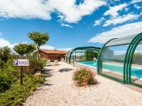 Holiday Home in Apecchio with Panoramic Views - プール