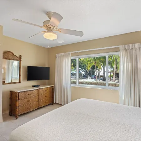 London House Seven Mile Beach Cayman