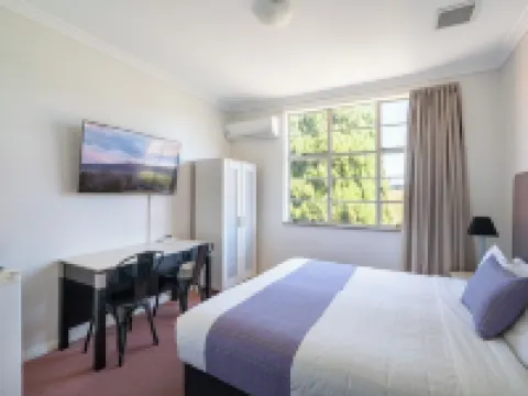 ザ ハロウズ アコモデーション バサーストのホテル