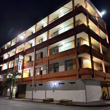 Hotel Plaza