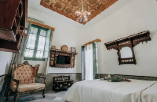 達爾麥地那帶全景露台的房屋