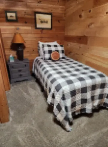 Travelers Rest Cabin