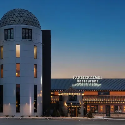 The Wisconsin Hotels & Conference Center Hotels near Noah's Ark Waterpark