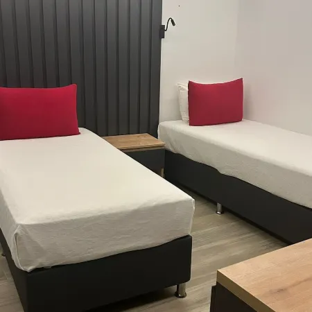 Pars Apart Hotel