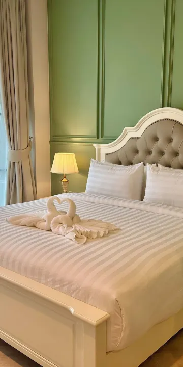 ห้องสแตนดาร์ด เตียงใหญ่ 1 เตียง วิวสวน