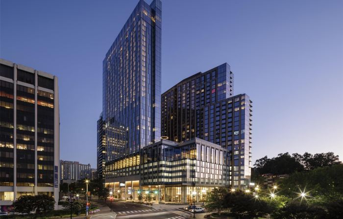 Hilton Arlington Rosslyn the Key