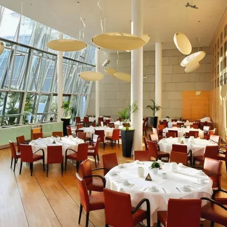 Kongresshotel Potsdam am Templiner See