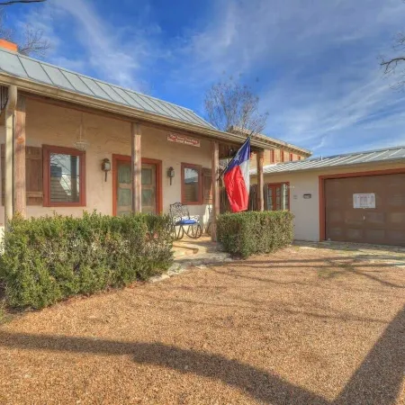 Texas Two Step Guesthouse