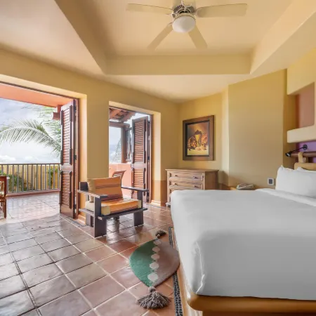 Hilton Grand Vacations Club Zihuatanejo Mexico