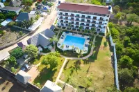 Malika Nungwi Hotel - piscina
