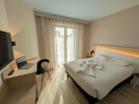 Logis Hôtel Restaurant Au Lion Rouge Hoteles en 