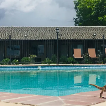 Dinosaur Inn & Suites