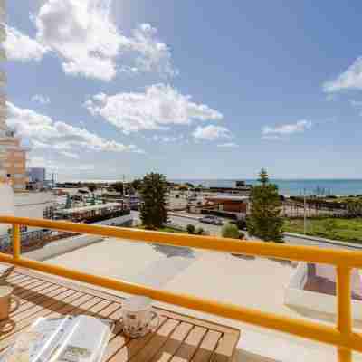 Max Crib Sea View Apart with AC and Garage Others