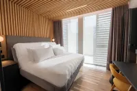 グレア イラス アパートメンツ