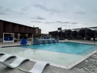 Executive Residency by Best Western Denver East - piscine