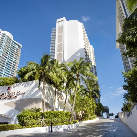 DoubleTree Resort & Spa by Hilton Hotel Ocean Point - North Miami Beach