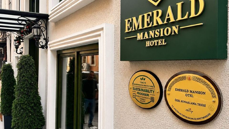 Emerald Mansion Hotel
