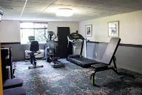 Baymont by Wyndham Maumee Toledo - Gym