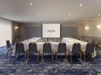 Mercure Thame Lambert Hotel - parking