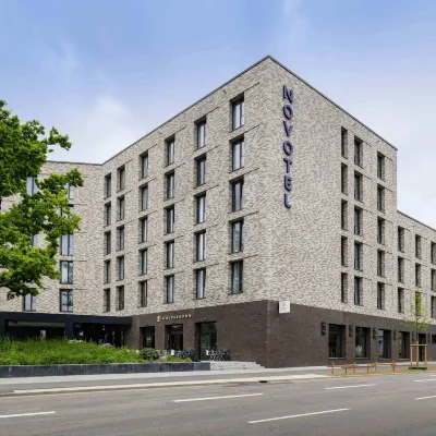 Novotel Regensburg Zentrum Hotels near Donau Arena