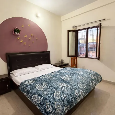 Gomukh Hotel