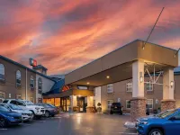 SureStay Plus Hotel by Best Western Elizabethtown Hershey - Parking