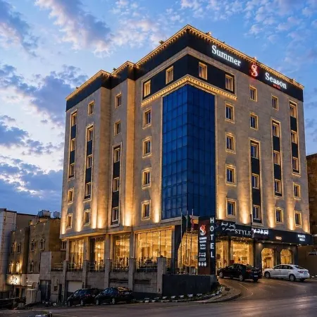 Summer Season Hotel