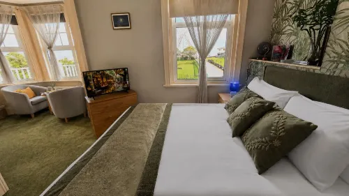 SmartsWay Hotel & Wellness - Pensions