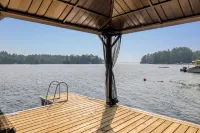 Muskoka Lakeshore Cottage Bliss - Haustierfreundliche