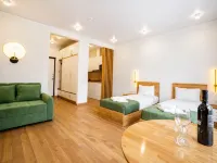 PARALLEL Apartments - Balkon