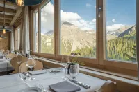 Hotel Alpensonne - Panoramazimmer & Restaurant - breakfast