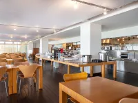 EN RESORT Kumejima EEF Beach Hotel (ENリゾート 久米島イーフビーチホテル） - 朝食