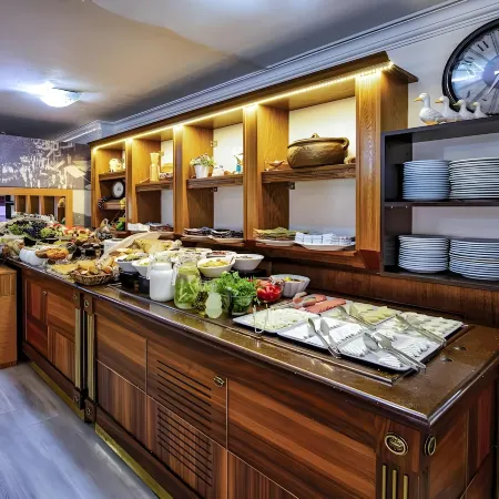 Kozan City Hotel