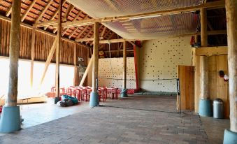 Wohnung in Dargun Mit Pool Und Streichelzoo