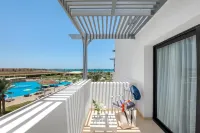 Mövenpick Waterpark Resort & Spa Soma Bay - Bergblick