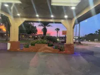Shangri la Motel Ocala Near Hwy 301 - Motels