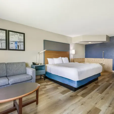 AmericInn by Wyndham Albert Lea