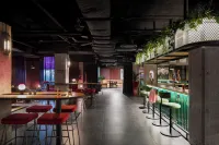 Moxy Ottawa Downtown - Barer
