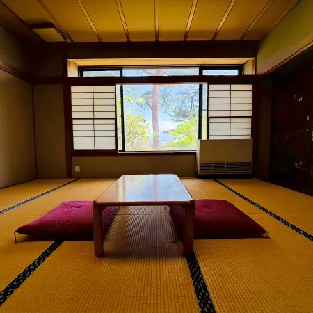 Park Hotel Rakurakuen