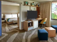 ذا هوتل زاجس بورتلاند Hotels near رِفربليس