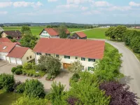 On the Allgäu Cycle Path, Quiet Apartment, with Bicycle Garage - 3-Star