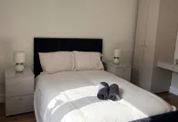 2-bed - Edinburgh City - Pet Friendly - Bungalows