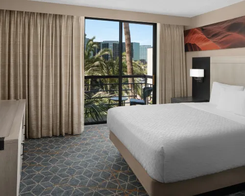 Embassy Suites by Hilton Phoenix Biltmore Nổi bật Photos