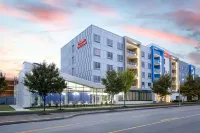 Hampton Inn & Suites by Hilton Rochester Downtown - Gym