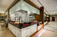 Embassy Suites by Hilton Chicago Downtown River North - 朝食