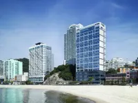 Fairfield by Marriott Busan Songdo Beach Отели рядом с достопримечательностью «Смотровая площадка Сондо»