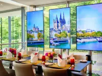 فندق ليوناردو رويال كولن - آم ستادتوالد Hotels near محطة يوبنارشتراسه للمترو