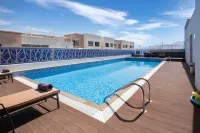 Citadines Al Ghubrah Muscat - Rooftop Pools