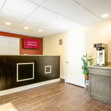 Red Roof Inn Scottsburg