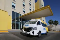 墨西卡利萬豪城市快捷酒店 - 停車場